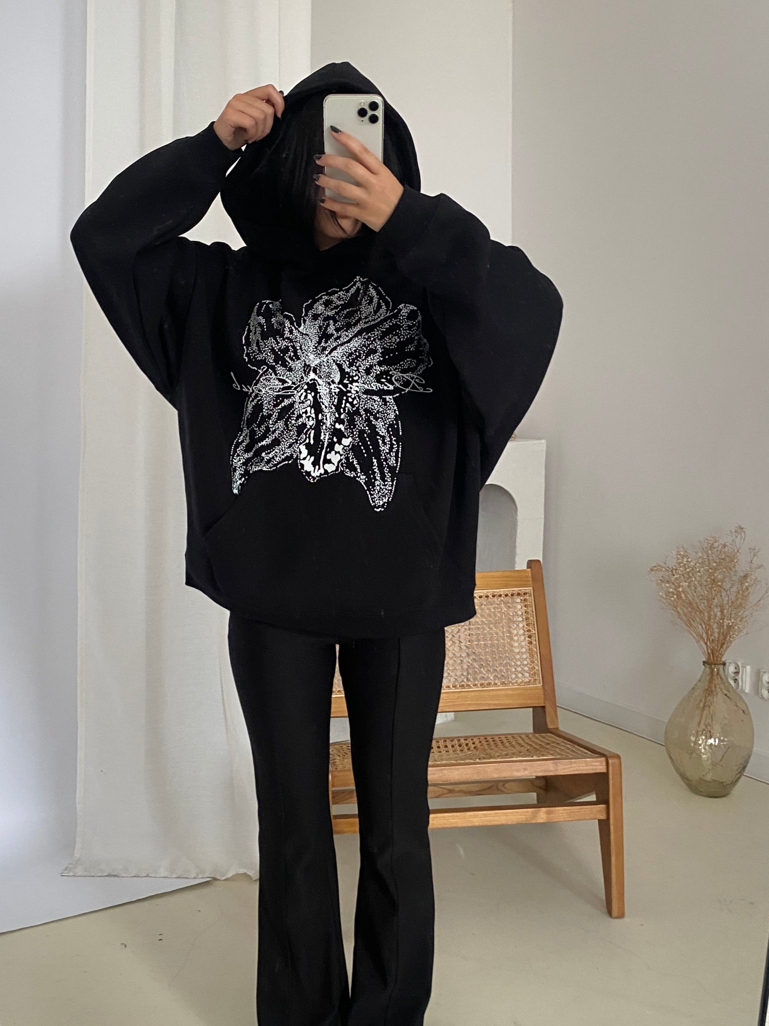 BLUZA Z KAPTUREM DIVINE SOUL
