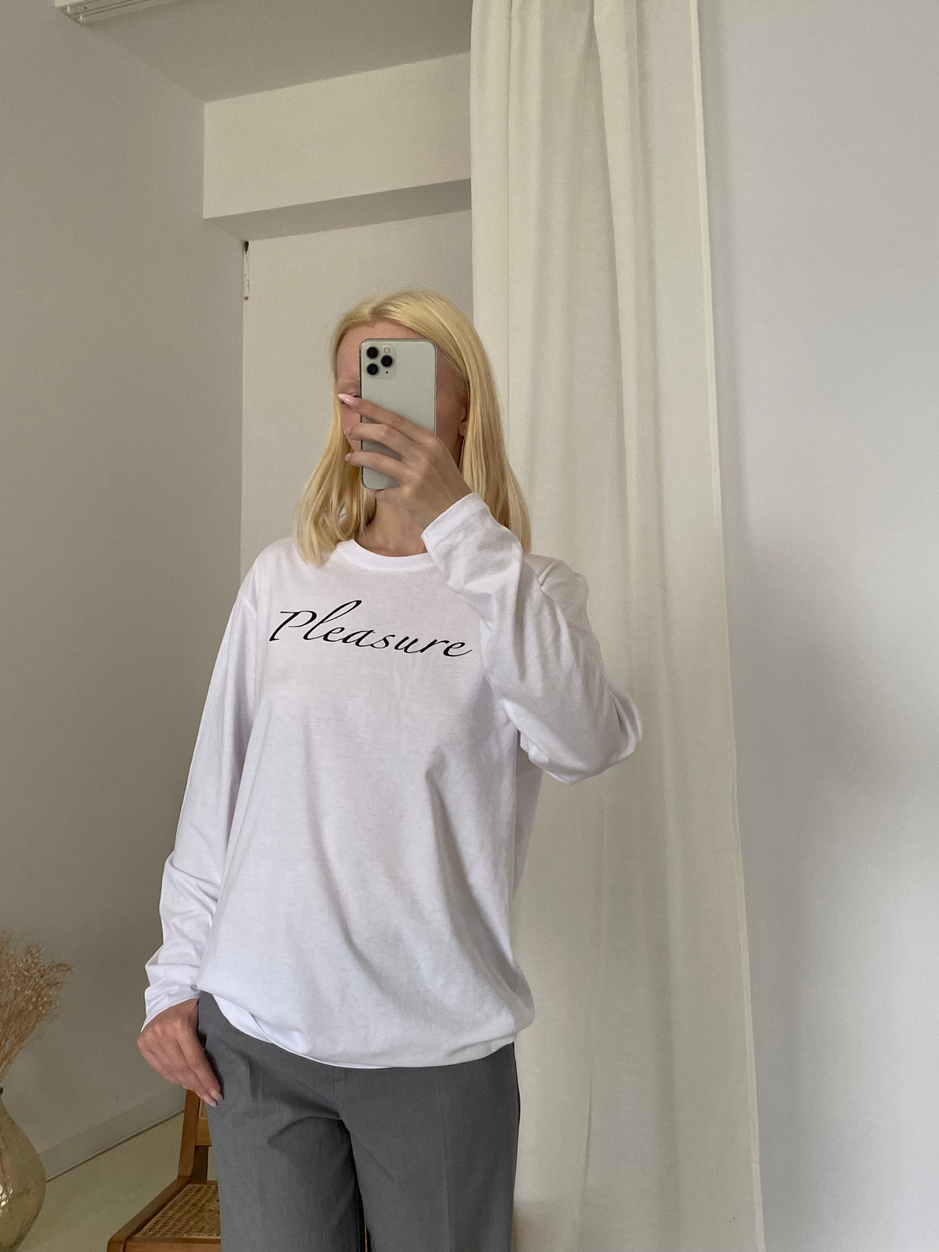 KOSZULKA Z DŁUGIM RĘKAWEM PLEASURE