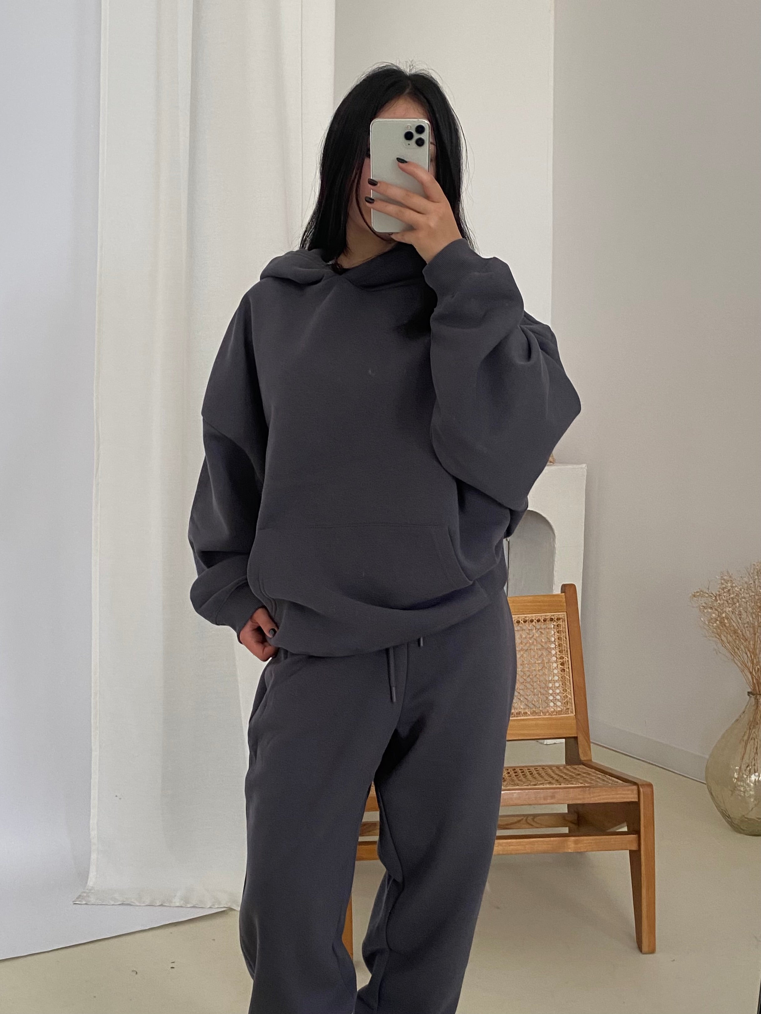 BLUZA Z KAPTUREM BASIC