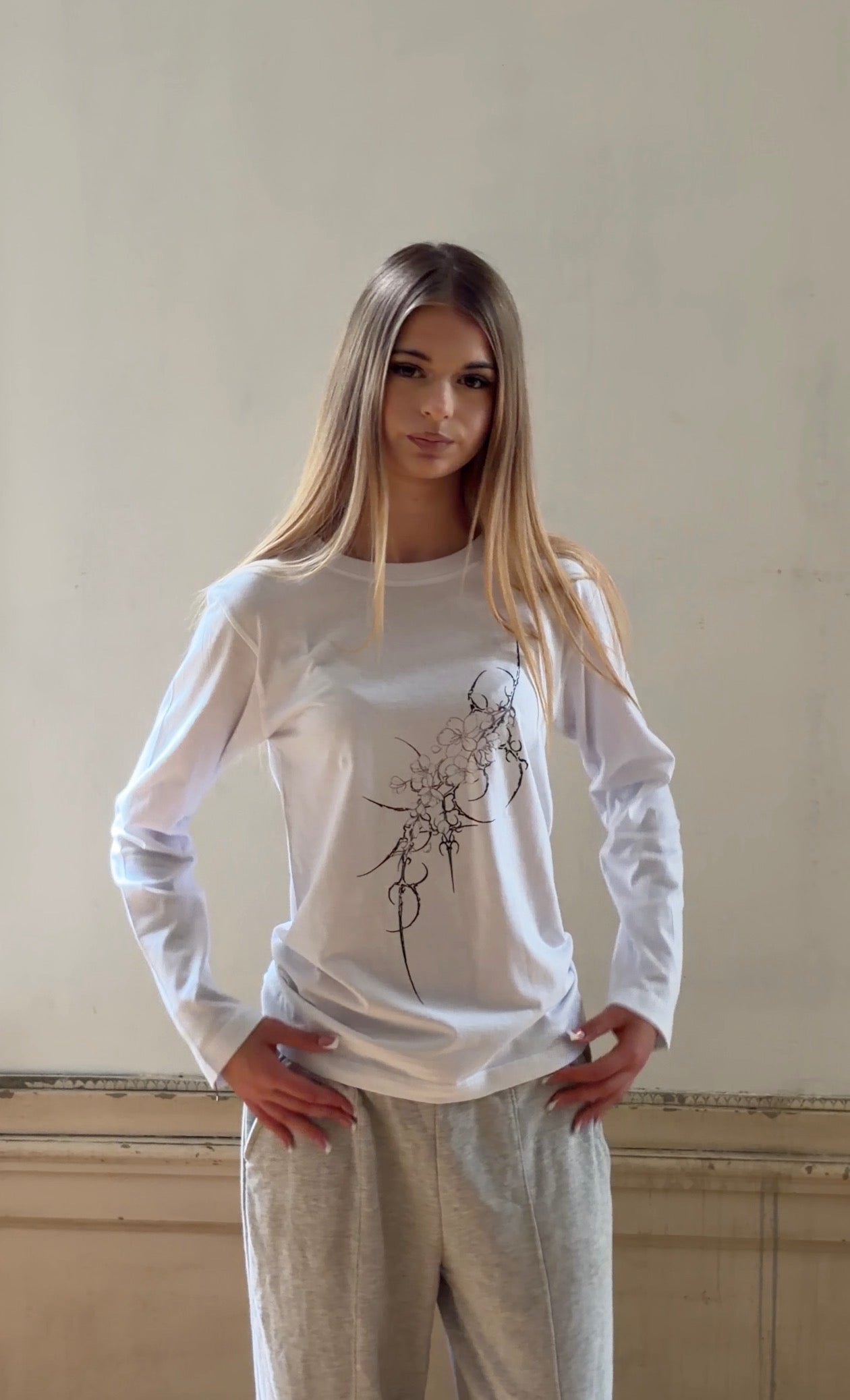 LONGSLEEVE BLOSSOM