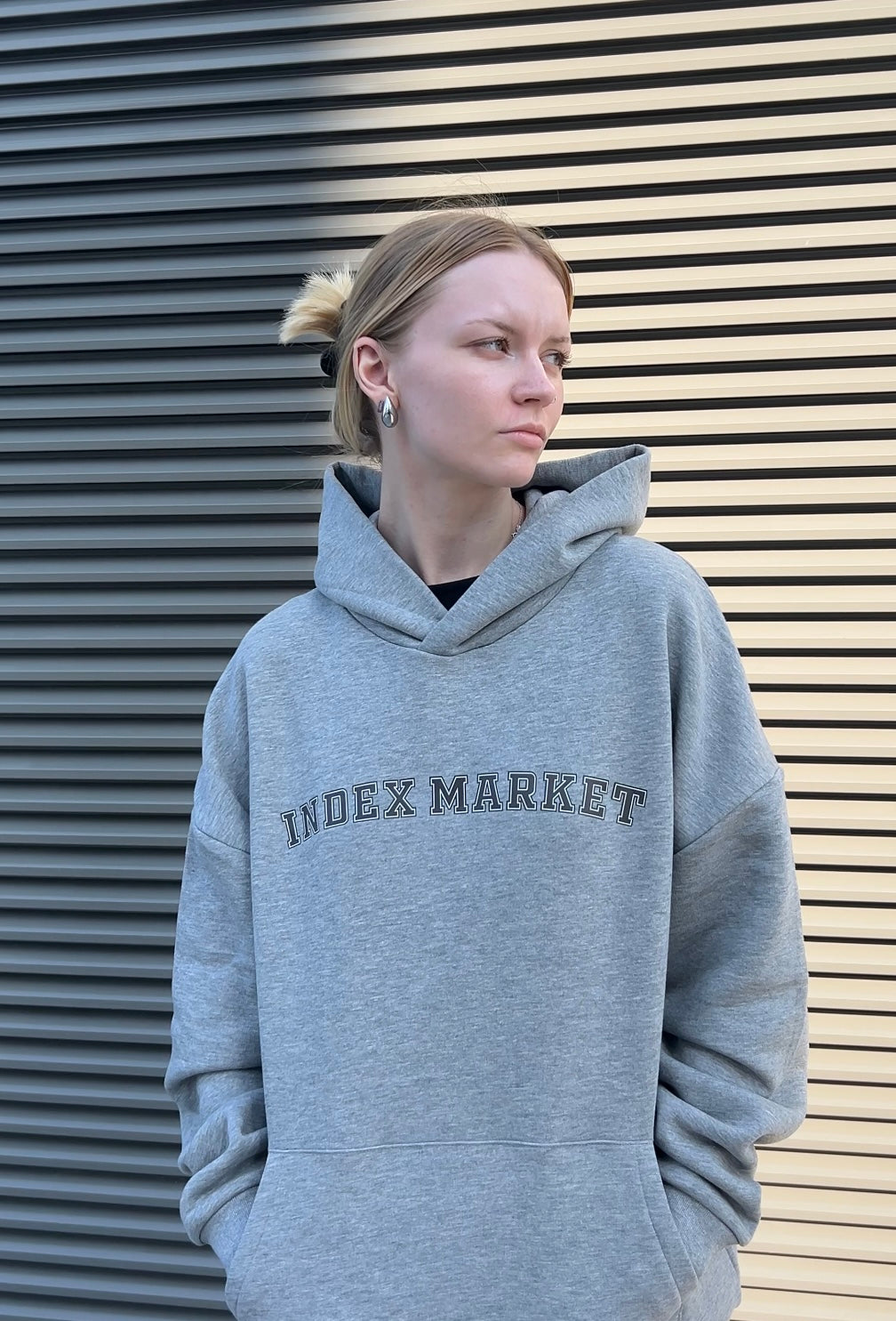 BLUZA Z KAPTUREM INDEX MARKET COLLAGE