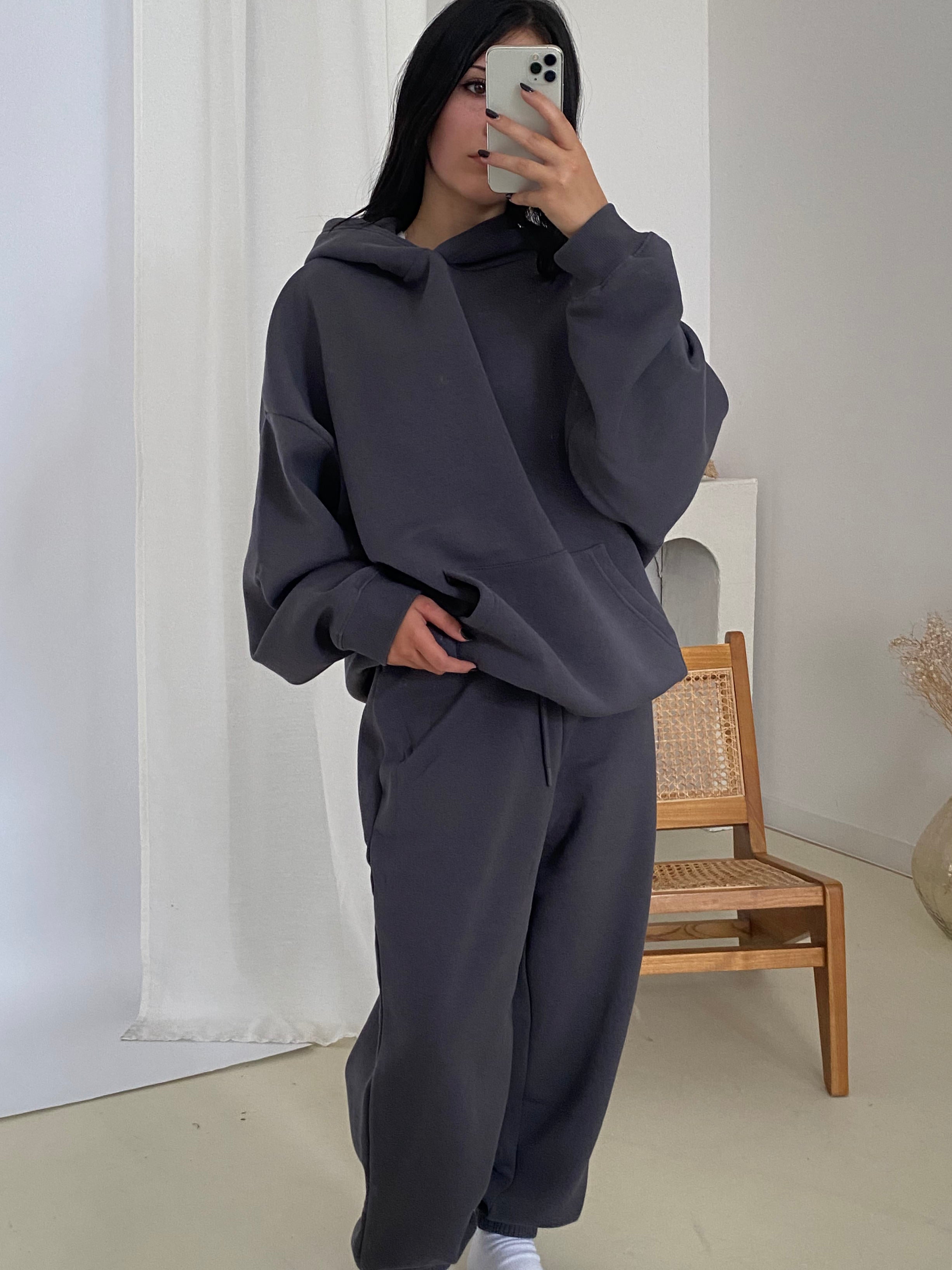 BLUZA Z KAPTUREM BASIC