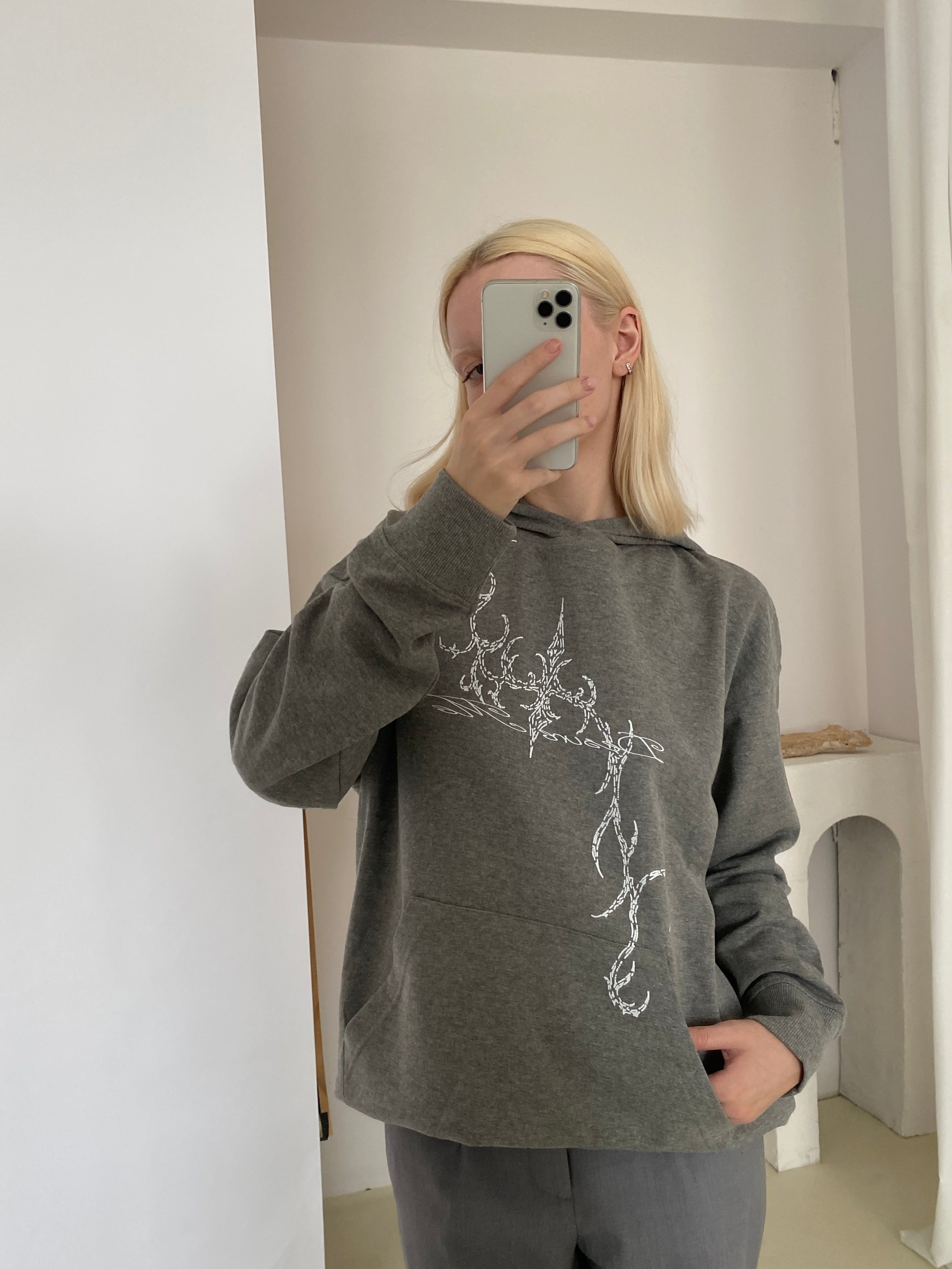 BLUZA Z KAPTUREM DESIRE ME