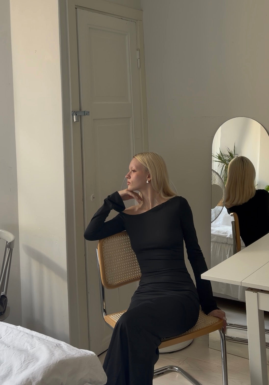 CLASSIC DRESS