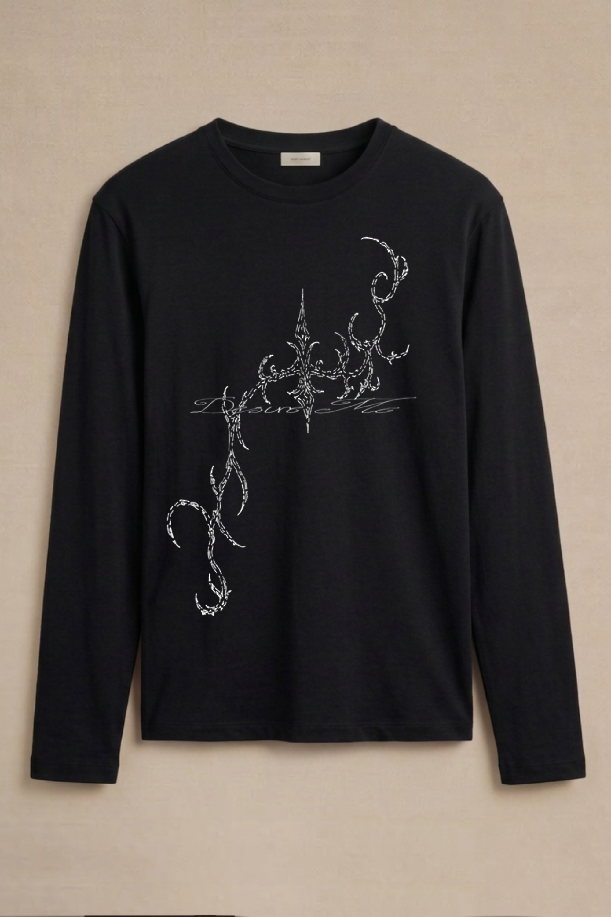 LONGSLEEVE DESIRE ME