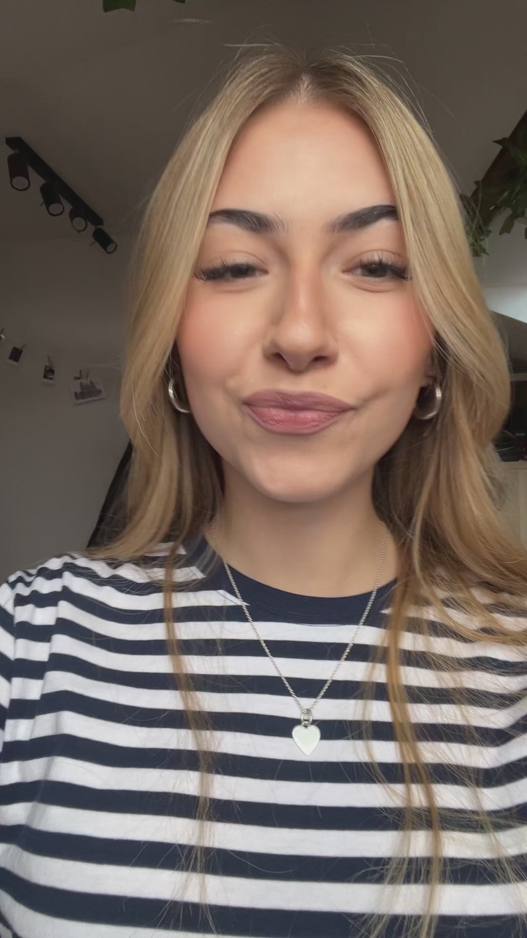 KOSZULKA Z DŁUGIM RĘKAWEM INDEX MARKET STRIPES BACK PRINT