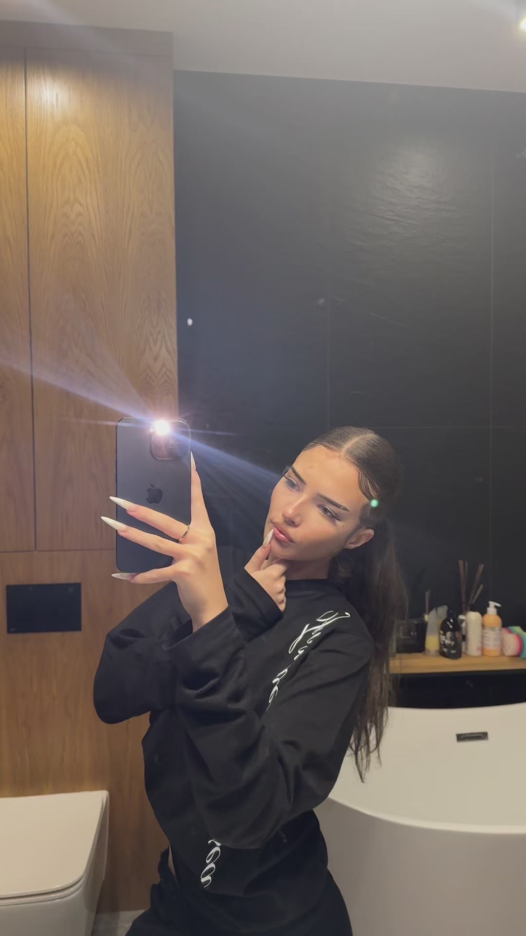 BLUZA Z KAPTUREM INDEX MARKET FOREVER BLESSED