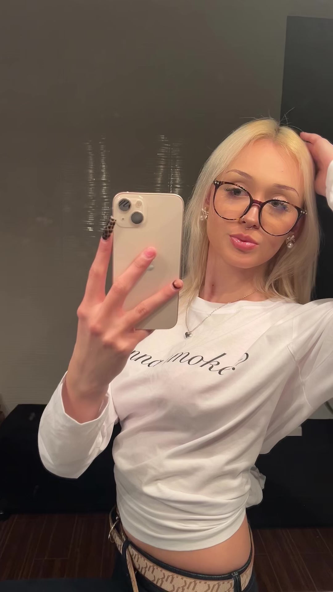 INDEX MARKET WANNA SMOKE? LONGSLEEVE